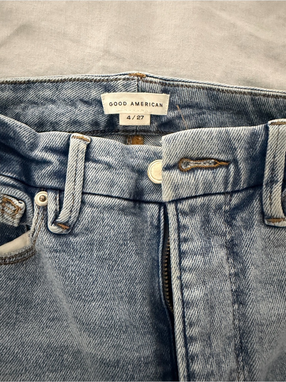 Good American women’s Light Blue Denim Jeans